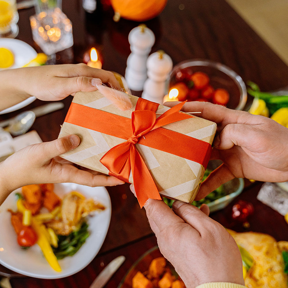 10 Dicas para Aumentar as Vendas no Fim de Ano Para garantir que sua empresa tenha um desempenho excepcional nesta temporada que irão impulsionar suas vendas.